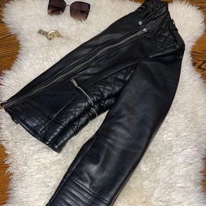 CUTE LEATHER JACKET!